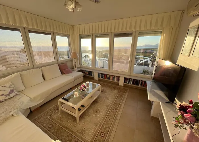 Bella Vista - Near The And Airport Dalaman