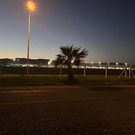 Bella Vista - Near The And Airport * ダラマン