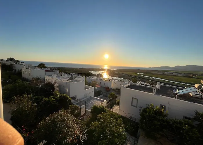 Bella Vista - Near The And Airport ヴィラ *