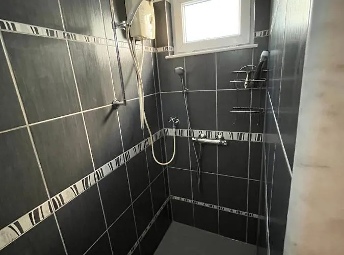 Bella Vista - Near The And Airport